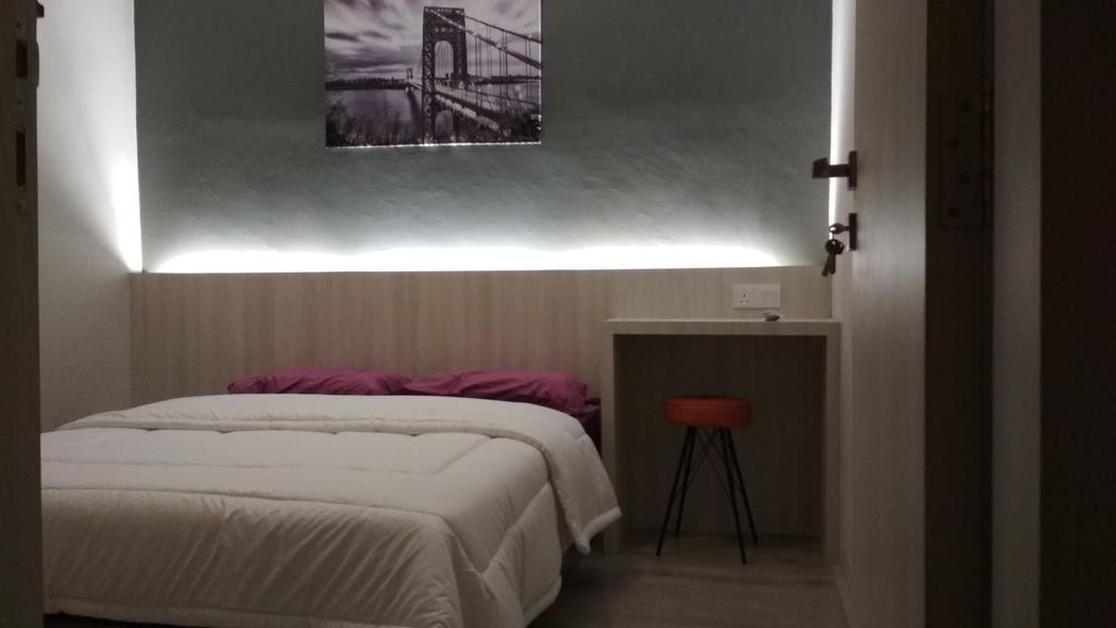فندق Sleeprest - Plamo Garden Batam المظهر الخارجي الصورة